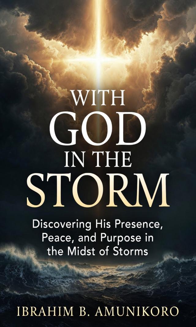 Couverture de With God in the Storm 